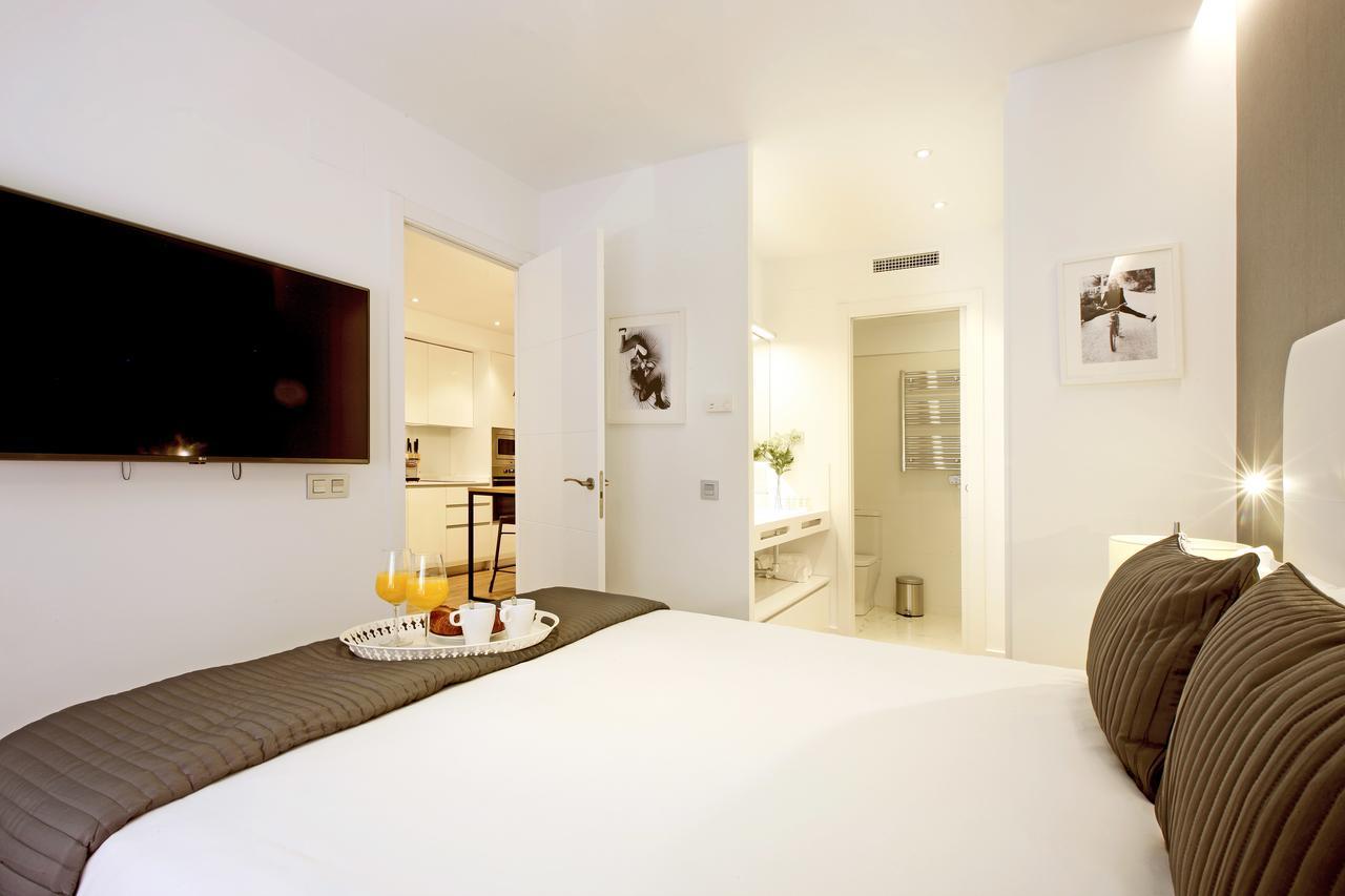 Gran Via Suites Madrid Exterior photo